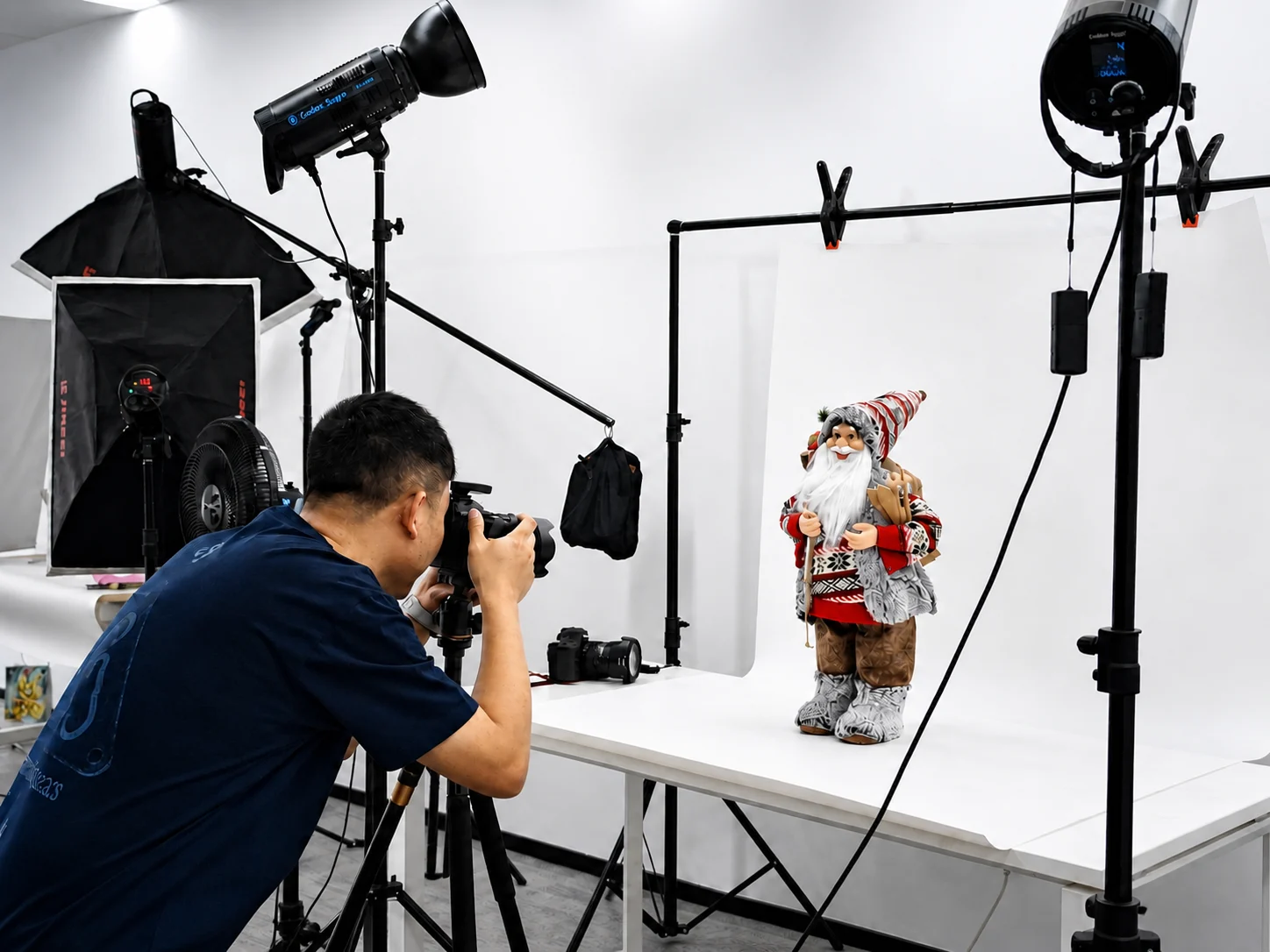 Пример фотосъёмки игрушек и дизайна упаковки